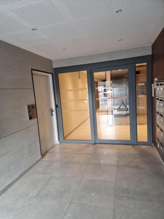 Loft Climatise Parking Gratuit 5Min Gare Apartment Le Plessis-Bouchard Luaran gambar